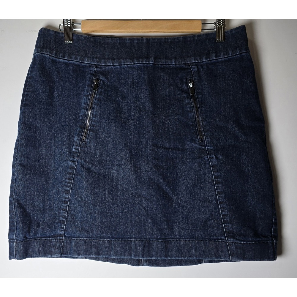 Ann Taylor Women's Denim Skirt Size 8‎